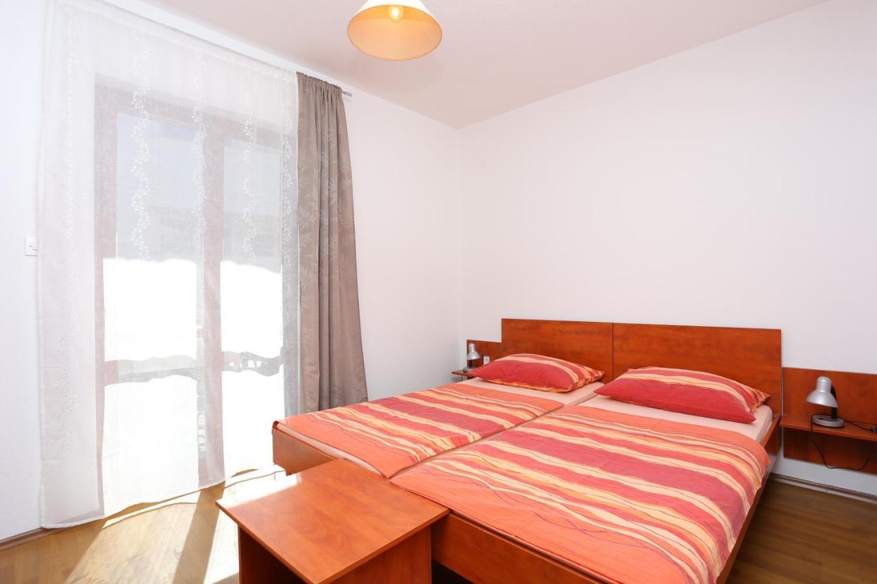 Apartments By The Sea Arbanija, Ciovo - 17332 Trogir Exterior photo